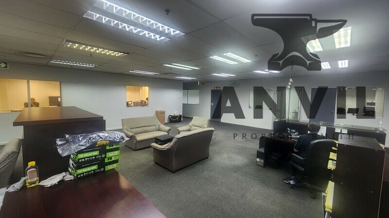 28 Sacks Circle - Office B property image 2