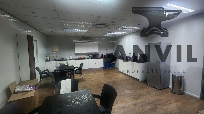 28 Sacks Circle - Office B property image 5