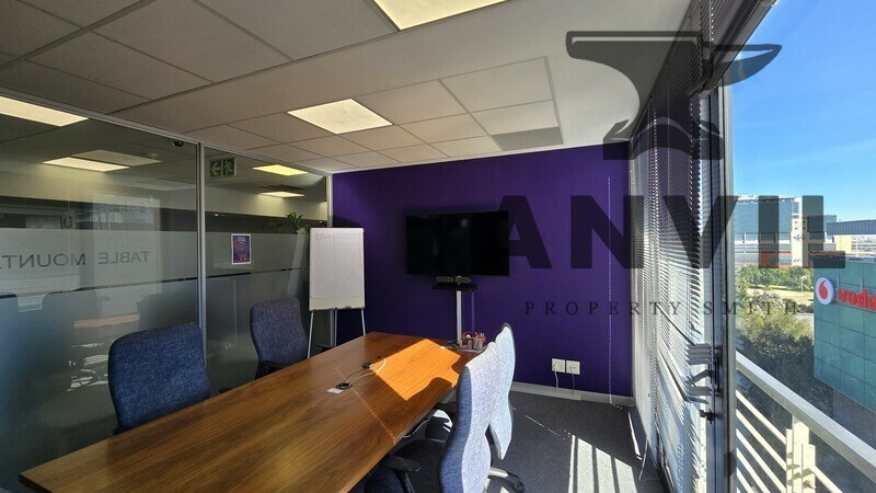  Louis Gradner Building, 19 Louis Gradner St - Top Floor property image 4