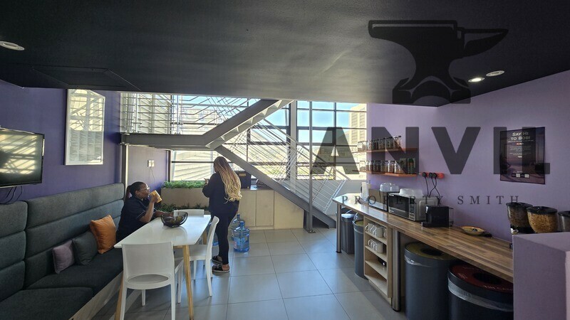  Louis Gradner Building, 19 Louis Gradner St - Top Floor property image 8