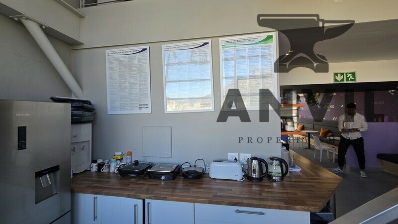  Louis Gradner Building, 19 Louis Gradner St - Top Floor property image 9