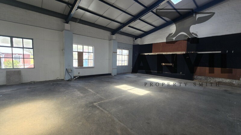 213 Albert Road - 1500sqm First-Floor Industrial Unit To Let In Woodstock property image 5