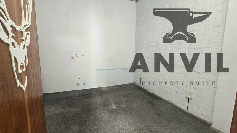 213 Albert Road - 1500sqm First-Floor Industrial Unit To Let In Woodstock property image 11