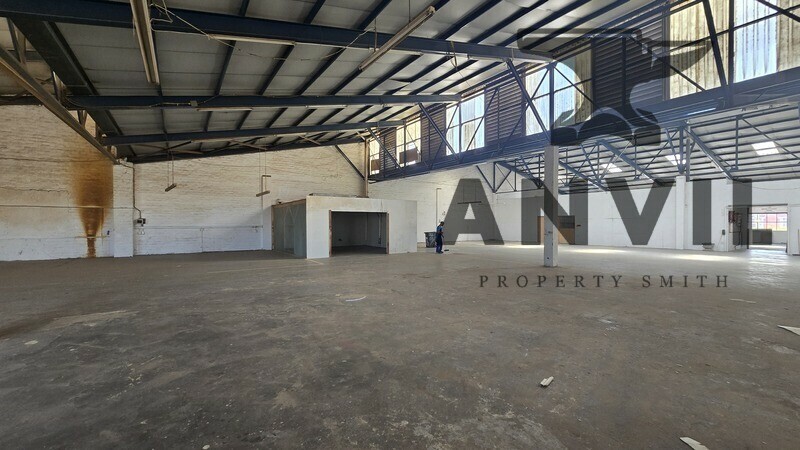 213 Albert Road - 1500sqm First-Floor Industrial Unit To Let In Woodstock property image 26