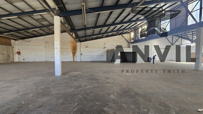 213 Albert Road - 1500sqm First-Floor Industrial Unit To Let In Woodstock property image 27