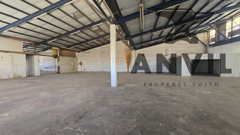 213 Albert Road - 1500sqm First-Floor Industrial Unit To Let In Woodstock property image 28