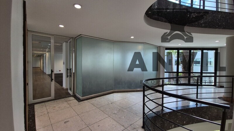 Grosvenor Corner - Portion 1st Floor property image 2