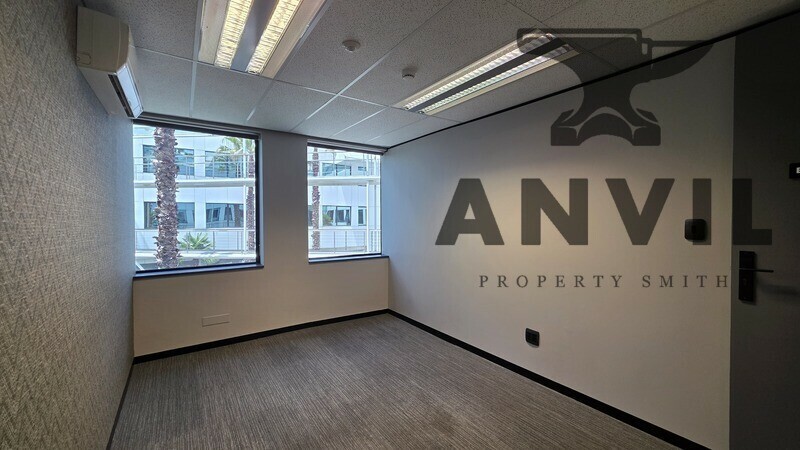 Grosvenor Corner - Portion 1st Floor property image 17