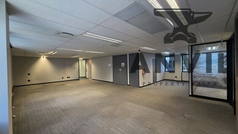 Grosvenor Corner - Portion 1st Floor property image 5