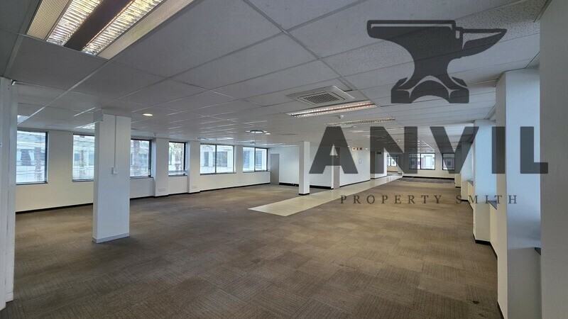 Grosvenor Corner - Portion 2nd Floor property image 4