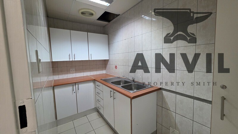 Grosvenor Corner - Portion 2nd Floor property image 23