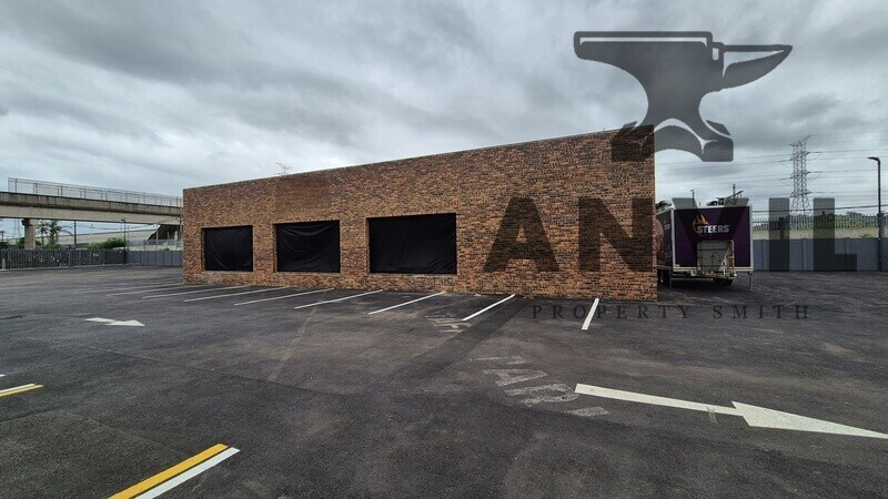 6 Intersite Avenue - Drive thru opposite steers property image 18