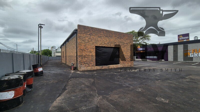 6 Intersite Avenue - Drive thru opposite steers property image 19