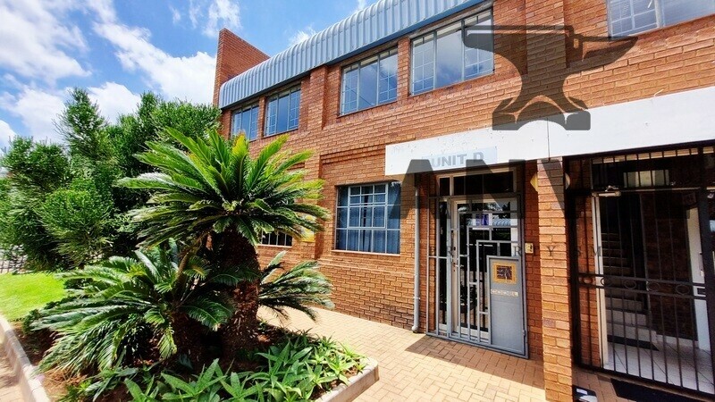 17 Adriana Crescent, Rooihuiskraal, Centurion - Unit 4 property image 2