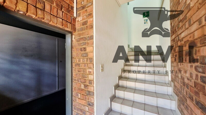 17 Adriana Crescent, Rooihuiskraal, Centurion - Unit 4 property image 10