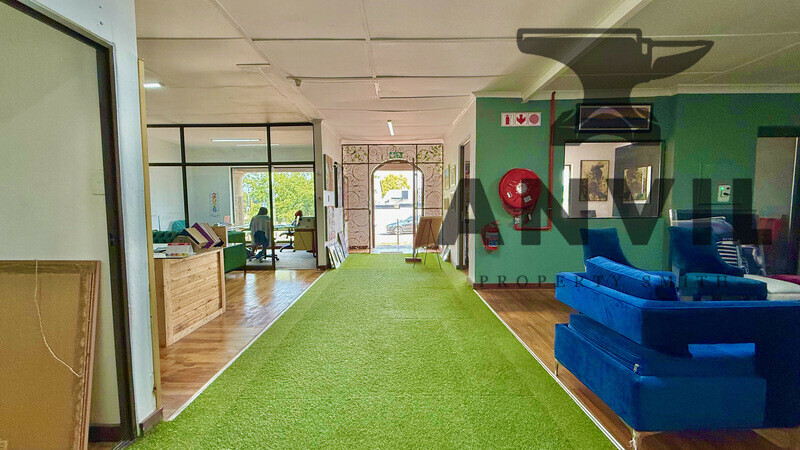 2 Pretorius Avenue, Lyttelton Manor, Centurion - Standalone Building property image 12