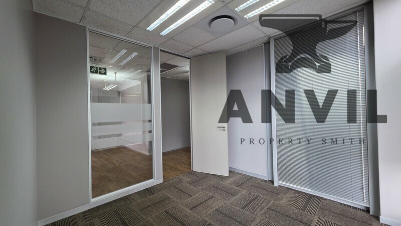 Oxford Corner - Portion 1st Floor property image 8