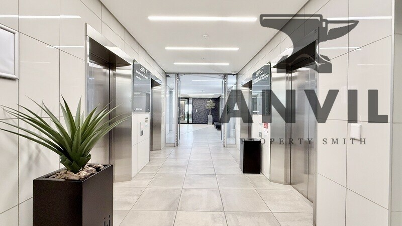 Menlyn Central, Menlyn Maine, Pretoria - 7th Floor Unit property image 3
