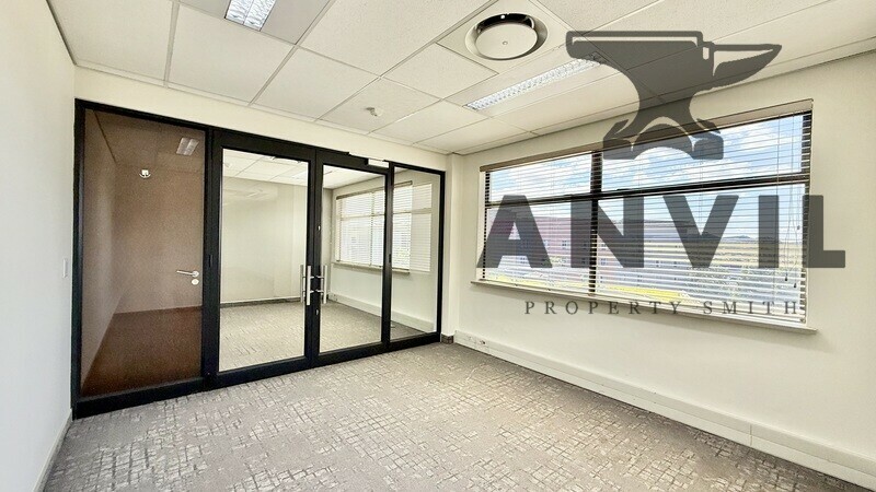 Lynnwood Bridge, Pretoria - Block B 4th Floor Unit 3 property image 5