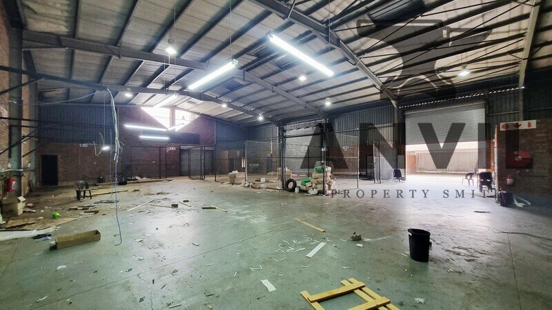 9 Skopsuil Cl, Hennopspark, Centurion - Entire Building property image 8