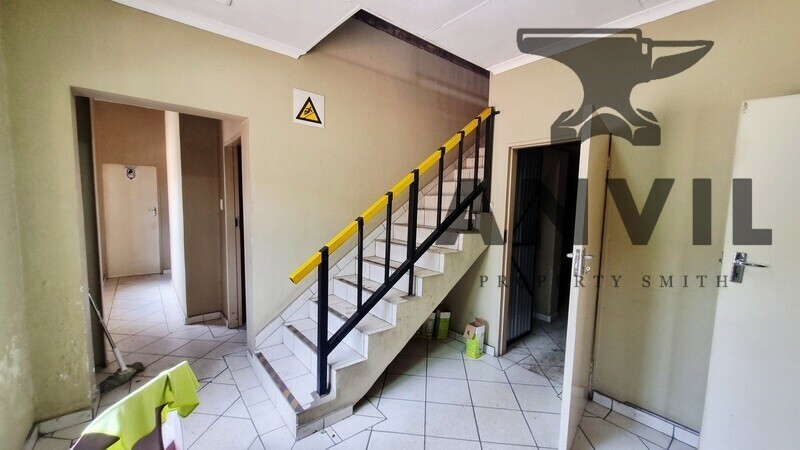 9 Skopsuil Cl, Hennopspark, Centurion - Entire Building property image 18