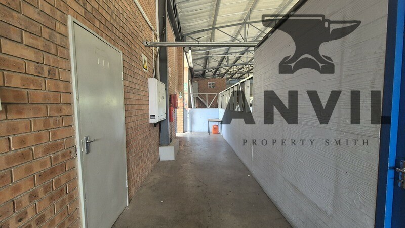 10 Imola Pl - Top Floor property image 15