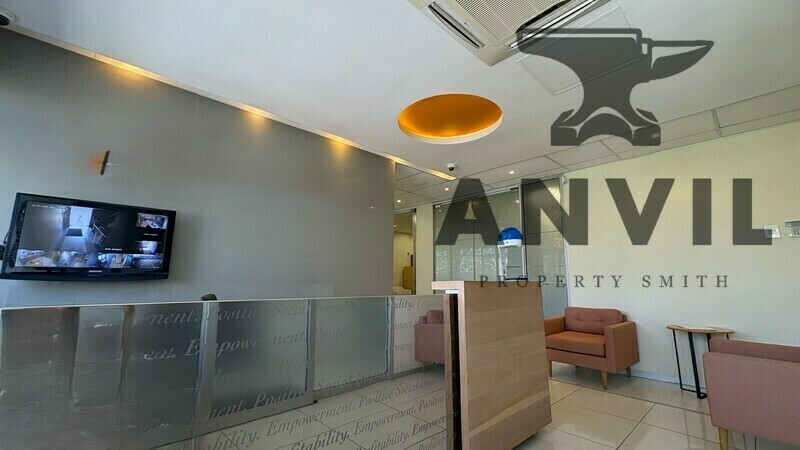 Boundary Terraces, Newlands - Slade House First Floor 415m2  property image 4