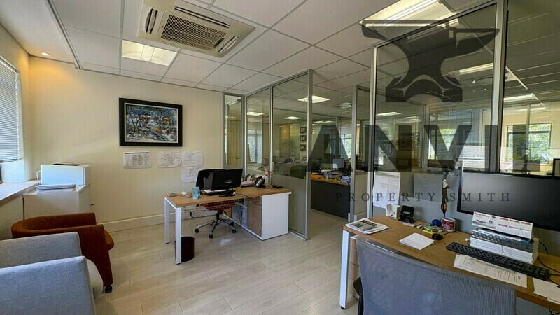 Boundary Terraces, Newlands - Slade House First Floor 415m2  property image 12