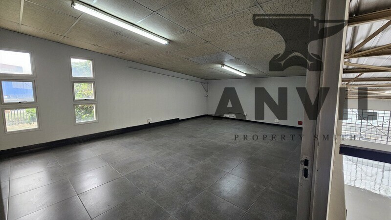 491 James Crescent - Unit 10 property image 5