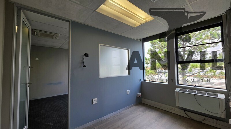 5 Sturdee Avenue - 3rd Floor - Unit 304 property image 4