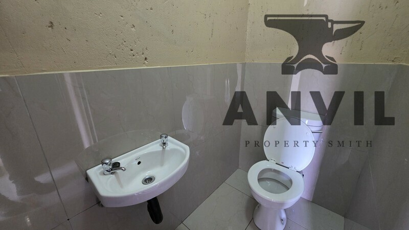 Pomona Junction - Unit 26  property image 7