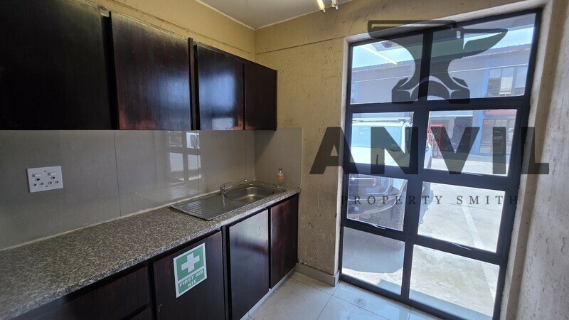 Pomona Junction - Unit 35 property image 6