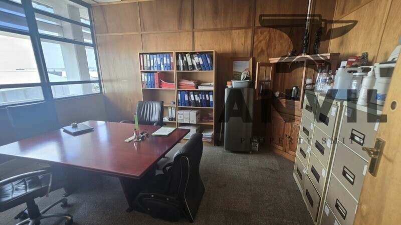 JT ROSS PARK - 84 Office Unit to Let property image 3