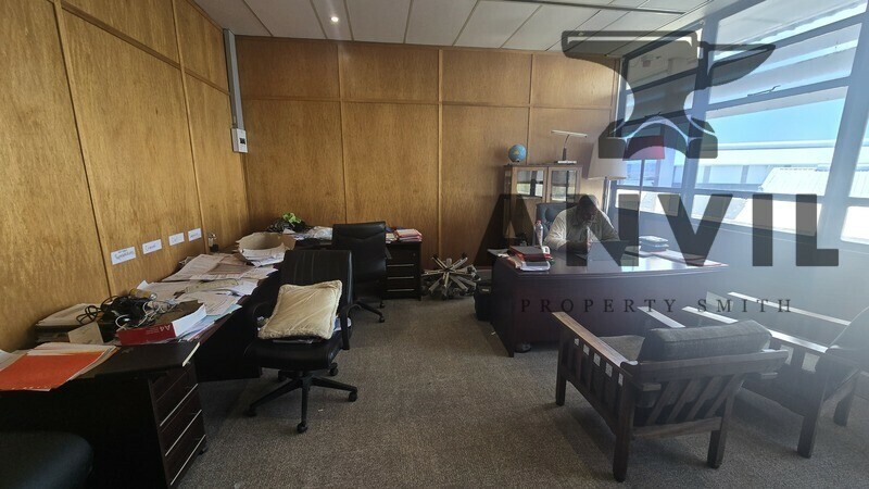 JT ROSS PARK - 84 Office Unit to Let property image 12