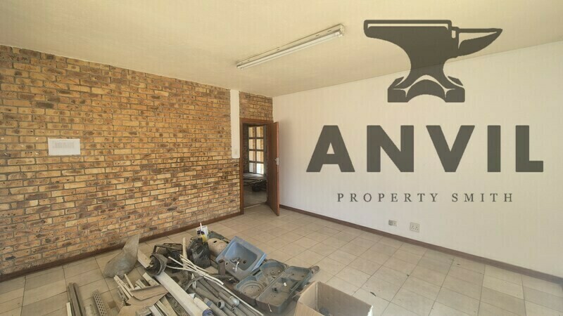 9 Coventry Place, Willowton, Pietermaritzburg - Front Office WIth Yard Unit, 9 Coventry Place, WIllowton property image 7