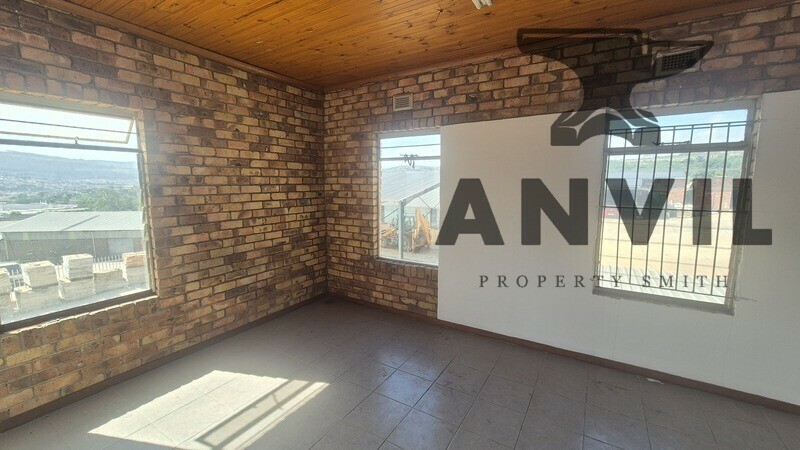 9 Coventry Place, Willowton, Pietermaritzburg - Front Office WIth Yard Unit, 9 Coventry Place, WIllowton property image 15