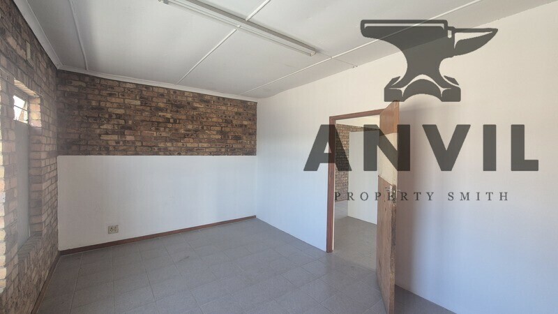 9 Coventry Place, Willowton, Pietermaritzburg - Front Office WIth Yard Unit, 9 Coventry Place, WIllowton property image 20