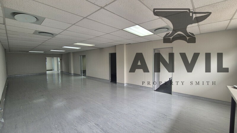 Island Office Park,35 Island Cir, Riverhorse Valley - Office 500A property image 11