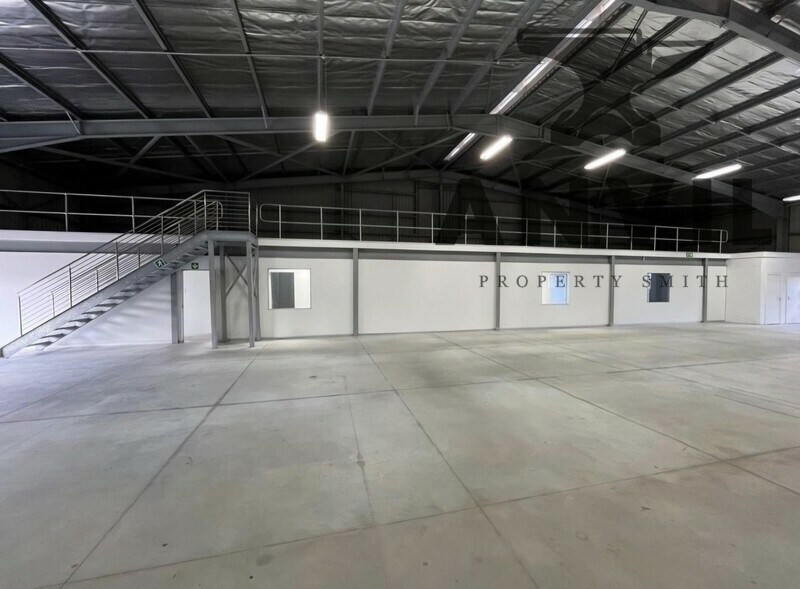 51 Leadwood Crescent - 51 Leadwood Crescent, Fairview, Port Elizabeth property image 30