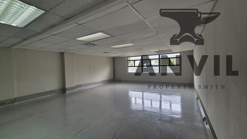 Island Office Park,35 Island Cir, Riverhorse Valley - Unit 500B property image 10