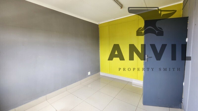 15 RUPEE RIF, RICHARDSBAY - UNIT 4 property image 2
