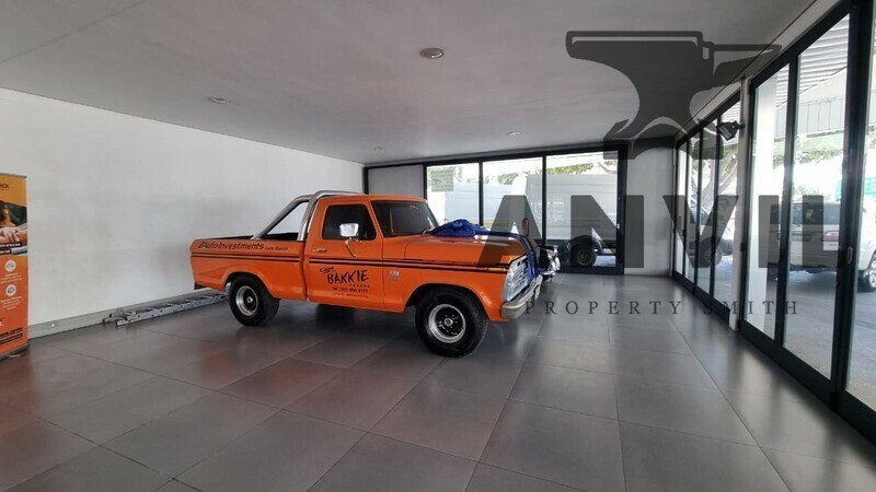 299 Voortrekker Road Parow - Entire Unit property image 14