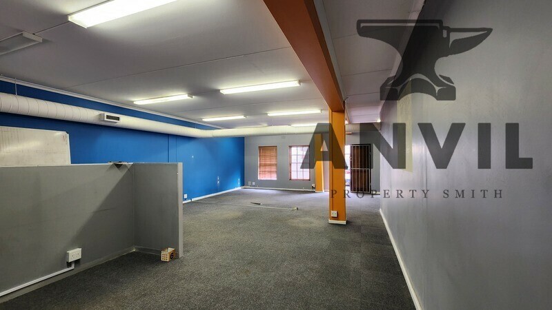 Old Dutch Square - Unit 12 property image 9