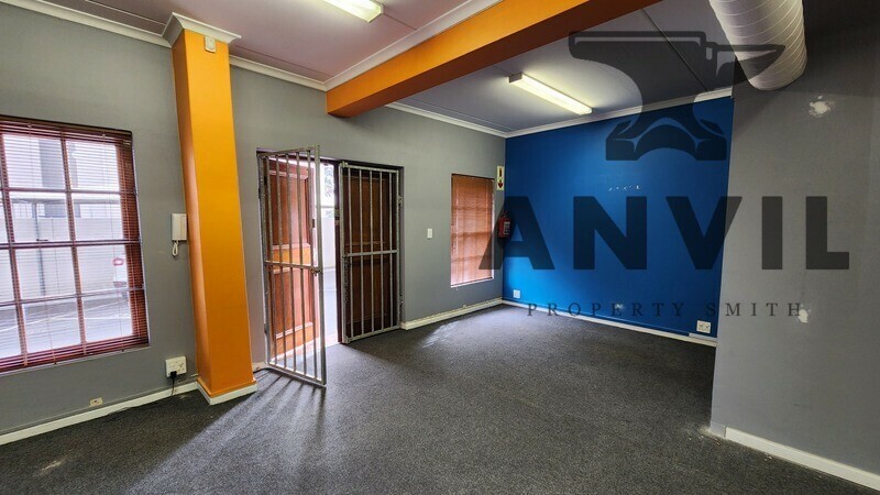 Old Dutch Square - Unit 12 property image 11