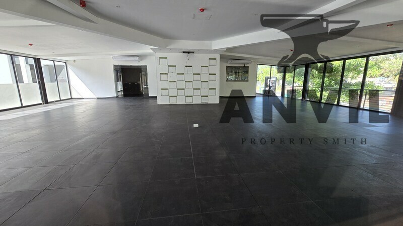 Granada Square, Umhlanga Rocks, Umhlanga - Shop 18 property image 9