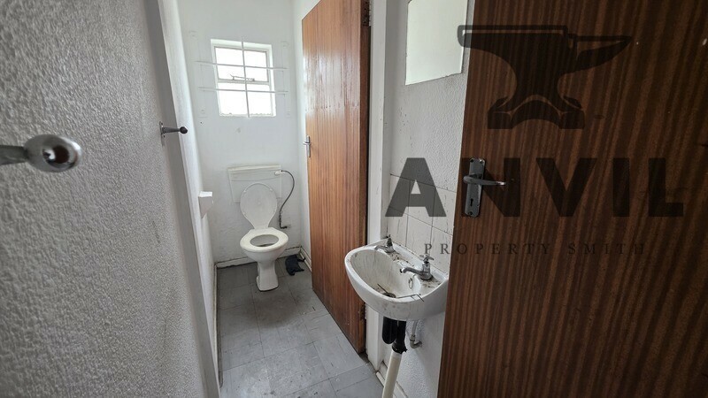 Gail Industrial Park, Boksburg - Unit 6 property image 10