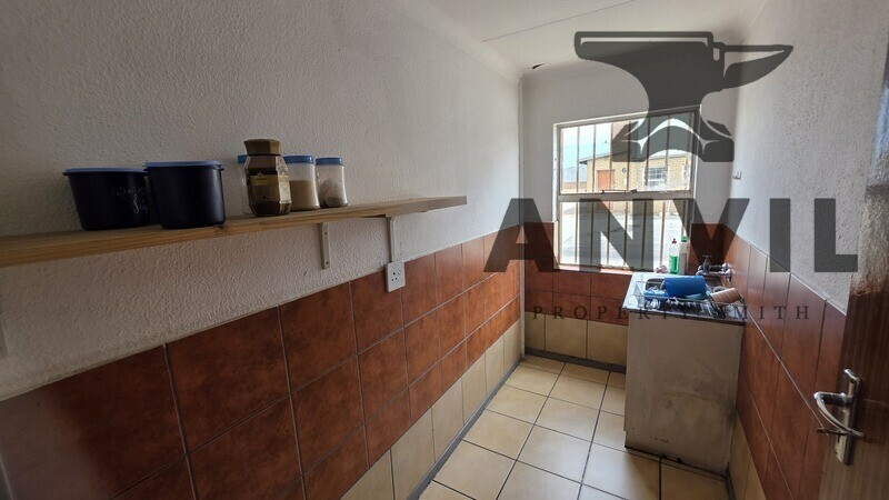 Gail Industrial Park, Boksburg - Unit 1 property image 9