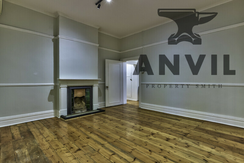 5 Duke Road, Rondebosch - Room 2 - 18m2 property image 2