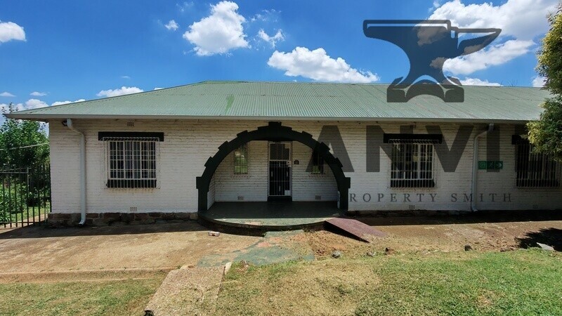 16/18 High Street, Founders Hill - Whole Property property image 2