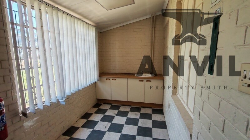 26 High Street  - Whole Property  property image 5